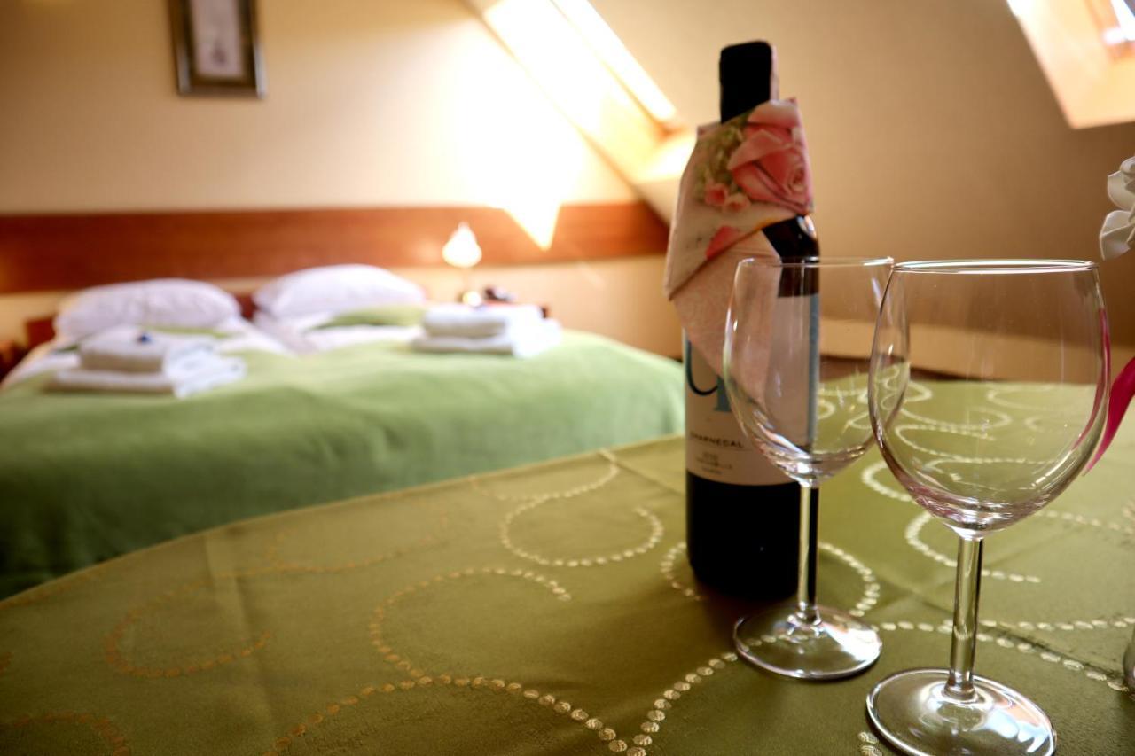 Motel Arkadia Κοστζαλίν Εξωτερικό φωτογραφία