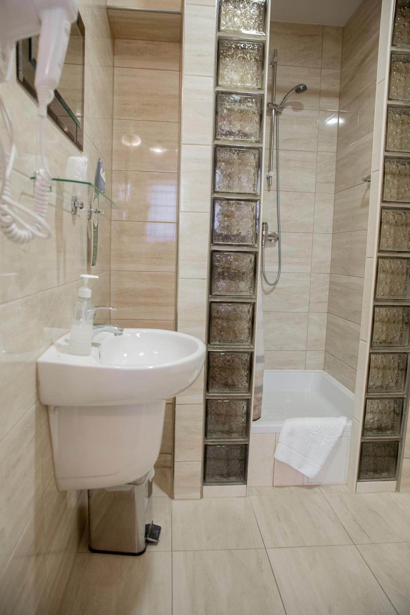Motel Arkadia Κοστζαλίν Εξωτερικό φωτογραφία
