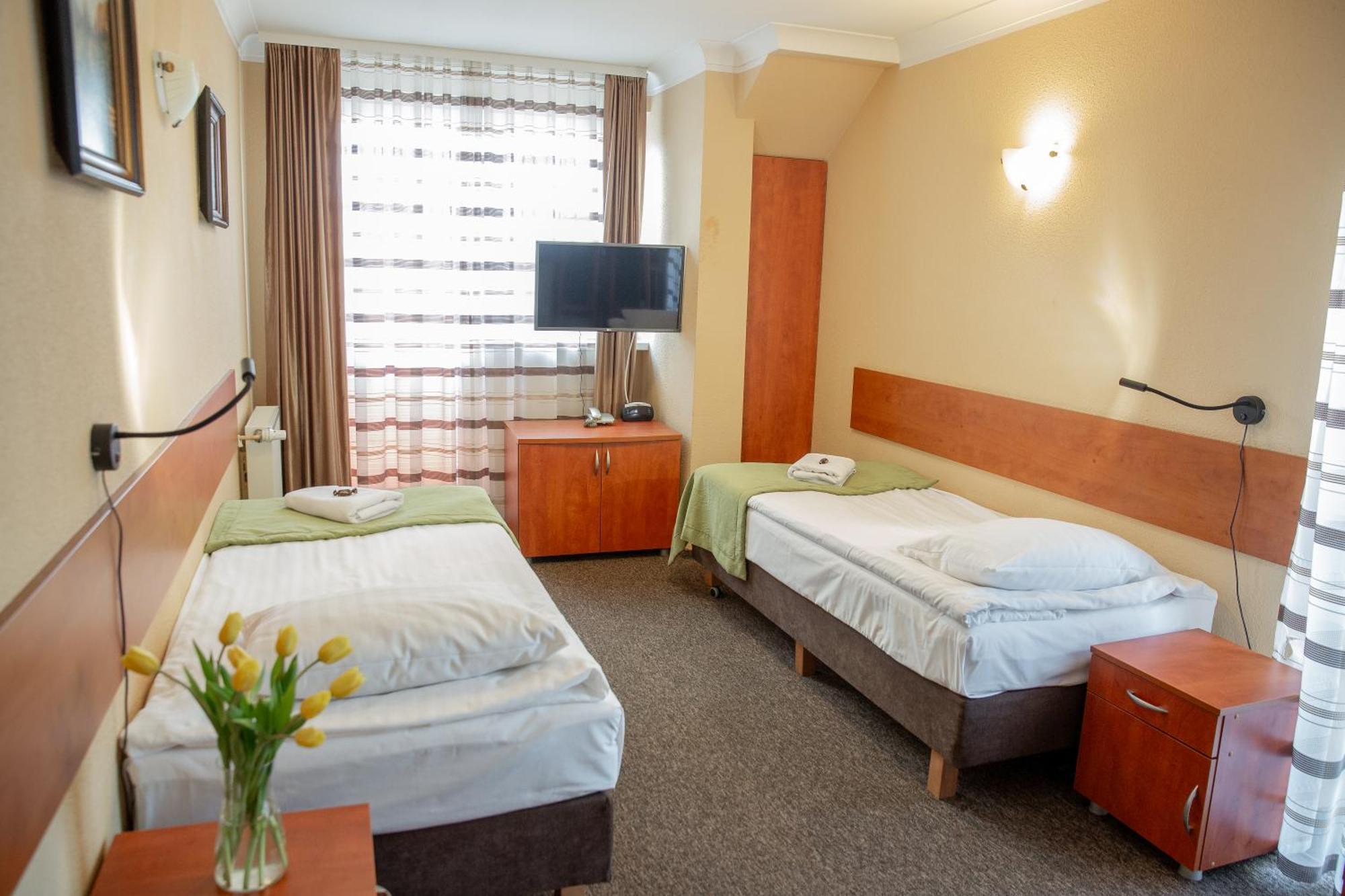Motel Arkadia Κοστζαλίν Εξωτερικό φωτογραφία