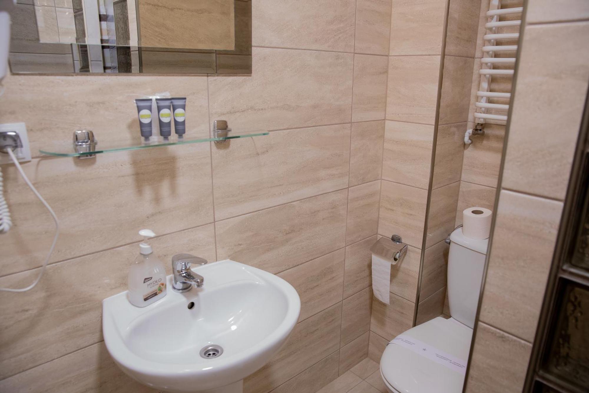 Motel Arkadia Κοστζαλίν Εξωτερικό φωτογραφία
