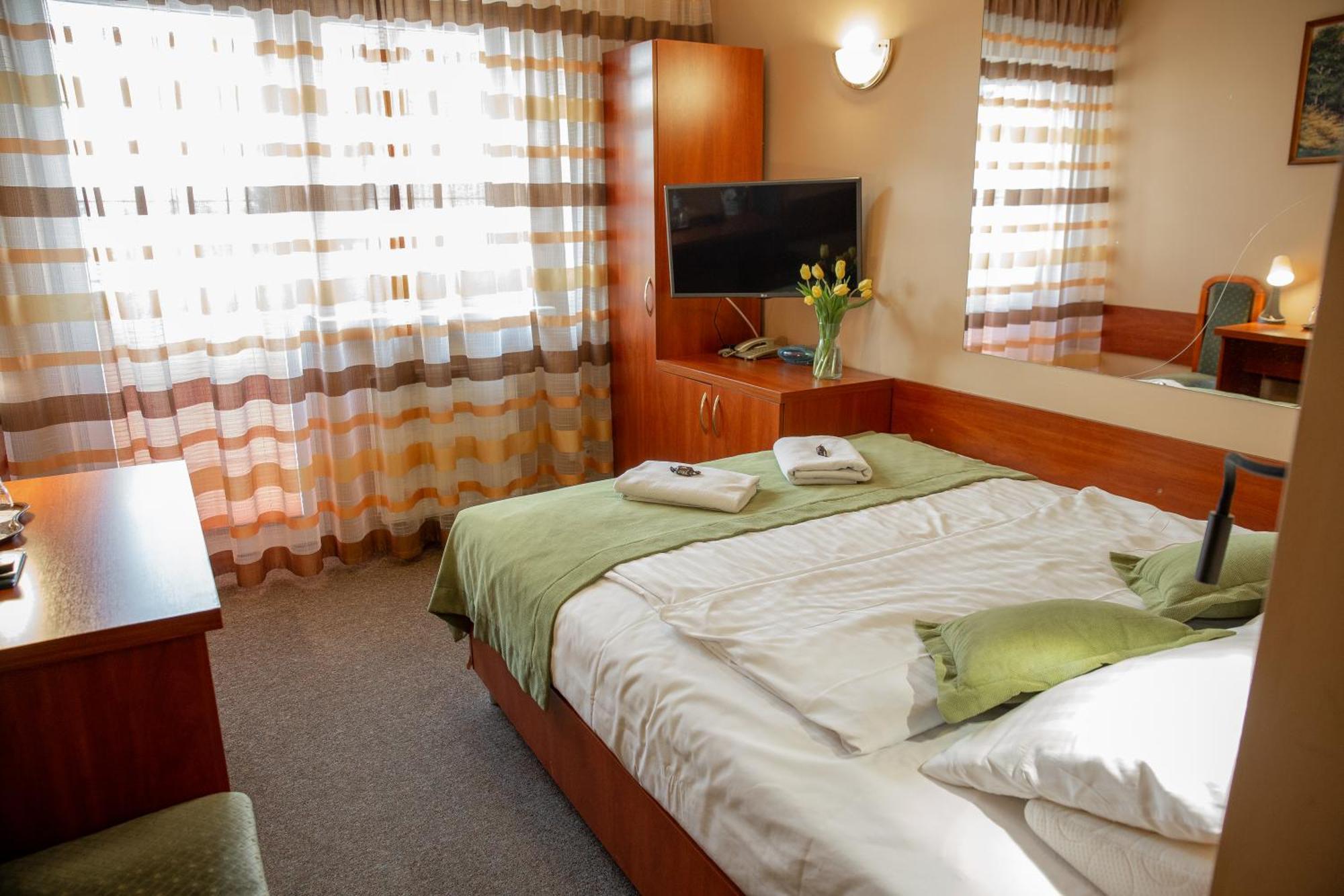 Motel Arkadia Κοστζαλίν Εξωτερικό φωτογραφία